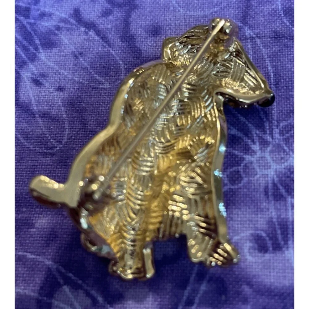Dog‎ Puppy Brown Rhinestone Brooch Pin Gold Tone Sitting